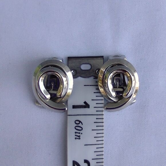 ALICE Silver Tone Swirl Clip On Earrings - Picture 6 of 7